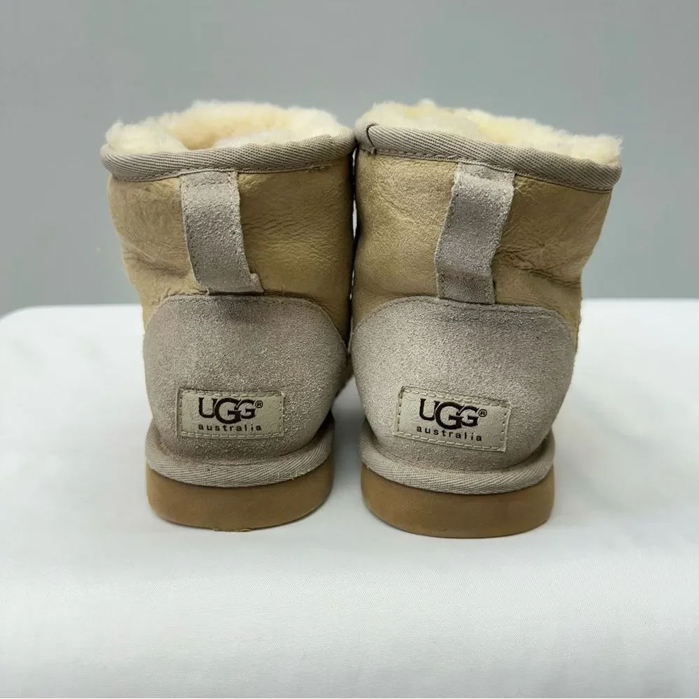 UGG Classic‎ Mini light brown genuine sheepskin low boots booties women’s 6